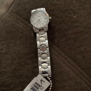 Women’s fossil watch